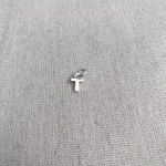 PINGENTE LETRA T PRATA 925