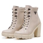 Bota Coturno Feminino Com Cadarço Plataforma Tratorada Elegante Off White