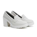 Mocassim Feminino Oxford Salto Alto Off White