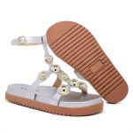 Sandália Papete Aranha Birken Flat com Esferas Prata