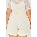 Short com Detalhe Bordado com Botão Flor - MySize - Sentir