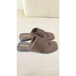 Flat Antonella Marrom 