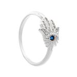 ANEL MÃO DE FÁTIMA COM ZIRCÔNIA AZUL / CRISTAL