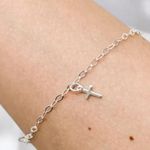 PULSEIRA CRUZ LISA PRATA 925