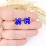 BRINCO ZIRCONIA QUADRADO AZUL 10MM