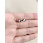 BRINCO FLORZINHA ZIRCONIA COLORIDA