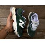 Tênis New Balance 9060 VERDE MUSGO