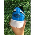 Jordan Infantil Cano Baixo Branco Azul e Vermelho 