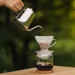 Hario Suporte para Filtro de Café V60 02 - PP, Marrom – Praticidade e Design Elegante