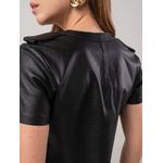 T-Shirt Decote V 