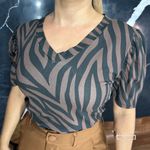 Blusa Dani zebra marrom e preta 