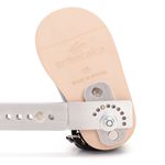 Dennis Brown Mickey sapatilha em couro com barra de regulagem