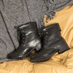Bota Feminina Frio e Neve em Couro, Com Lã e Impermeável - Turim Preta