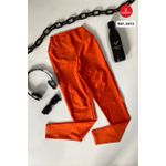 CALÇA LEGGING EM TRILOBAL FIT RECORTES REBATIDO E BOLSOS INVISIVEL NO COS- caqui