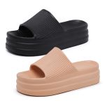 Kit 2 Pares Chinelo Slide Feminino Nuvem Sandália Flat EVA Sola Alta Plataforma Ortopédico Leve Preto e Caramelo