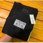 CAMISETA CK TRAD PRETA