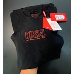 CAMISETA PREMIUM DETALHE EMBORRACHADO 