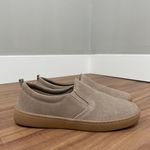 Slip On Camila - Couro Camurça Areia