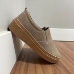 Slip On Carol - Couro Camurça Areia