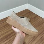 Slip On Carol - Couro Camurça Areia