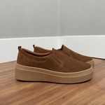 Slip On Carol - Couro Camurça Caramelo 