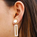 Brinco Retangular Branco Esmaltado Aço Inoxidável Dourado