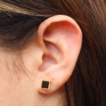 Brinco Quadrado Preto Aço Inoxidável Dourado