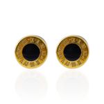 Brinco Redondo Preto com Detalhe Romano P Aço Inoxidável Dourado 