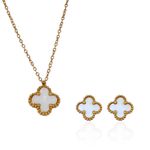 Conjunto Brinco e Colar Trevo Branco Liso Aço Inoxidável Dourado 