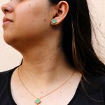 Conjunto Brinco e Colar Trevo Verde Liso Aço Inoxidável Dourado 
