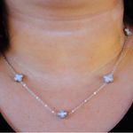 Colar Mini Trevos Branco Aço Inoxidável 