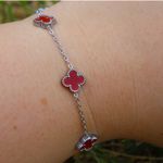 Pulseira Mini Trevo Vermelho Aço Inoxidável 