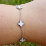 Pulseira Mini Trevo Branco Aço Inoxidável 