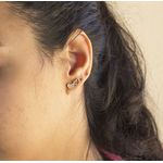 Brinco Ear Cuff Duplo Coração um Vazado e o outro Cravejado de Zirconia Incolor