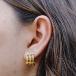 Brinco Ear Hook 7 Fios Com Pontos De Luz By Kumbayá Joias