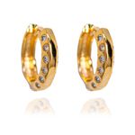 Brinco Argola com Zircônias Laterais Banho de Ouro 18K