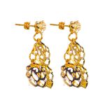 Brinco Longo com Flores e Base Ponto de Luz Banho de Ouro 18K