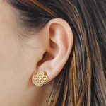 Brinco Trevo Cravejado com Zircônias Incolor Banho de Ouro 18K