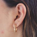 Brinco Argola Retangular com Zircônias Banho de Ouro 18K