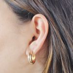 Brinco Argola Zircônias Incolores Banho de Ouro 18K