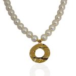 Colar Pérola com Pingente Redondo Orgânico Semijoia Banho de Ouro 18K