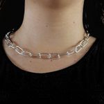 Colar Elo Cartier Oval Metal Prateado 