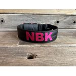 COLEIRA PERSONALIZADA 5cm preta com nome em pink