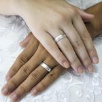 Par de Aliança em Prata 995 + Anel Solitario com acabamento polido Bridal Bow - Combo