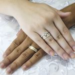 Par de Aliança em Prata + Anel Solitario com Detalhe Diamantado Infinity Link - Combo