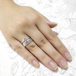 Par de aliança de Namoro em Prata 995 friso com diamonic Alícia - Combo 