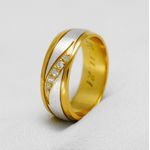 Aliança de Casamento em Ouro 18k ou 14k com banho de rodium Charm and Shine - Peça Única