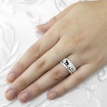 Aliança em Prata com Detalhe Diamantado Bridal Charm 7mm - Peça Unica 