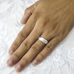 Aliança para Namoro + Anel Solitario com acabamento diamantado Prism of Commitment - Combo 