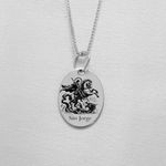 Pingente Oval de São Jorge em Prata 995